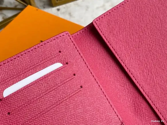 COVER LOUIS PASSPORT VUITTON 0527